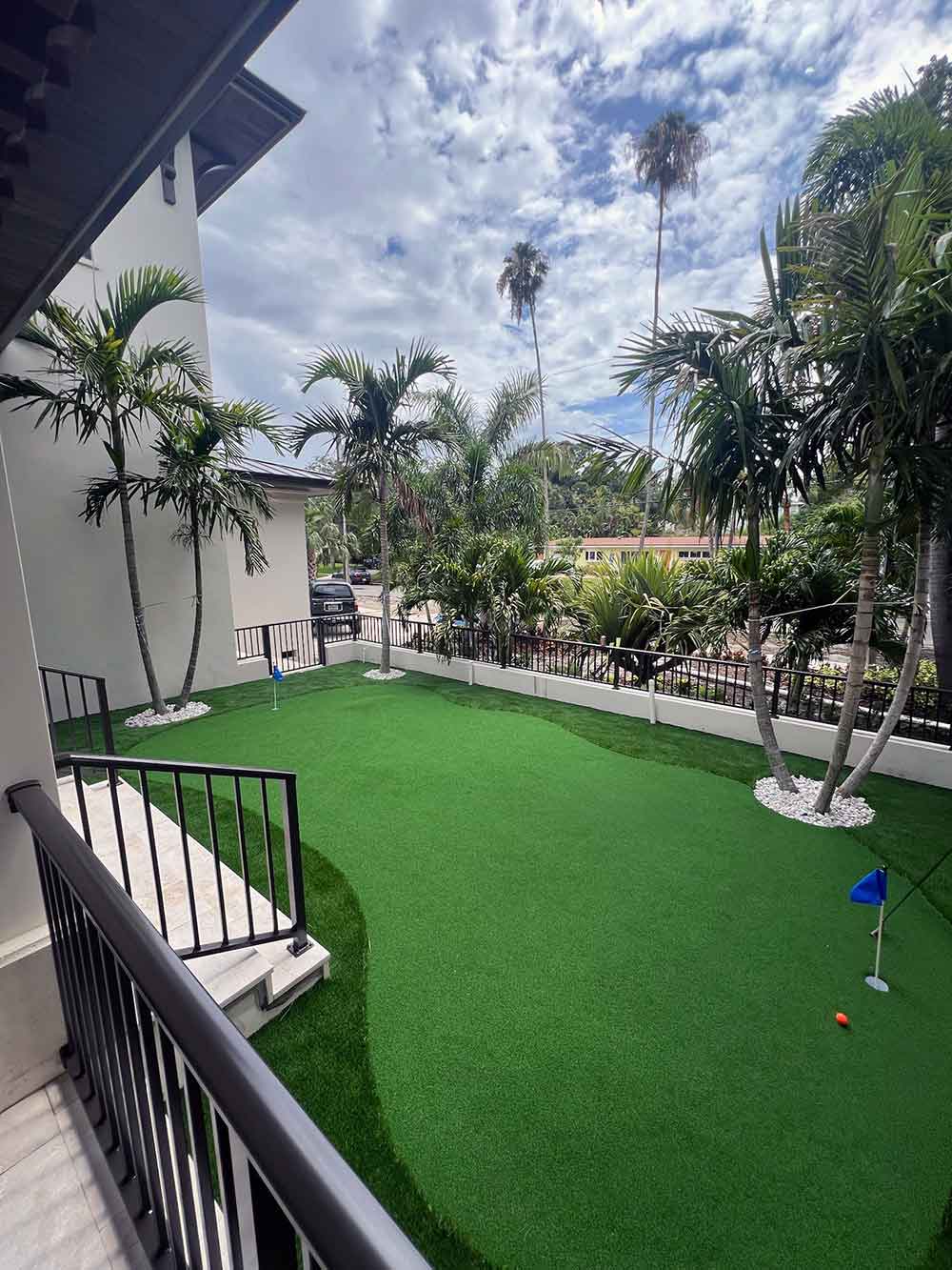 NHS-turf-mini-golf