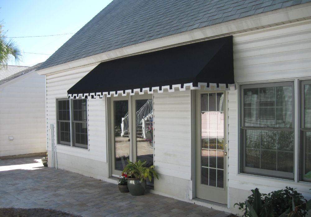 black-and-white-traditional-awnings-3