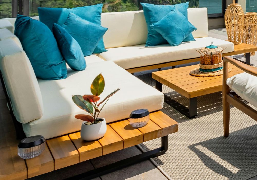 custom-outdoor-sunbrella-cushions-balcony