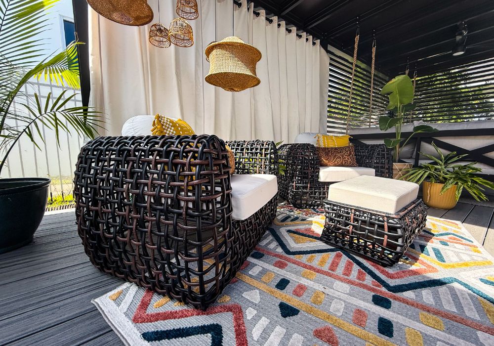 outdoor-showroom-1