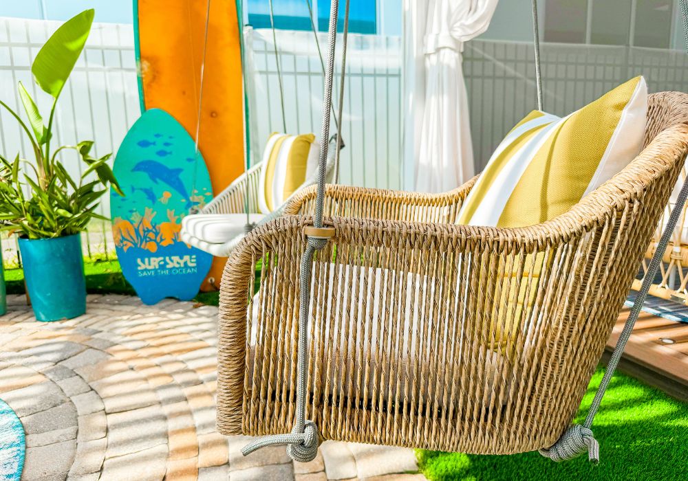 outdoor-showroom-2