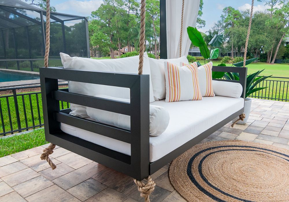 shirley-hanging-swing-bed-5