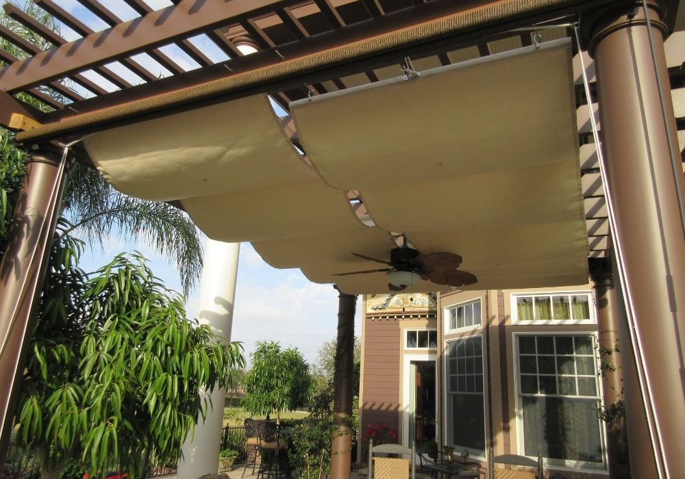wireslide-pergola-canopy-tan-1