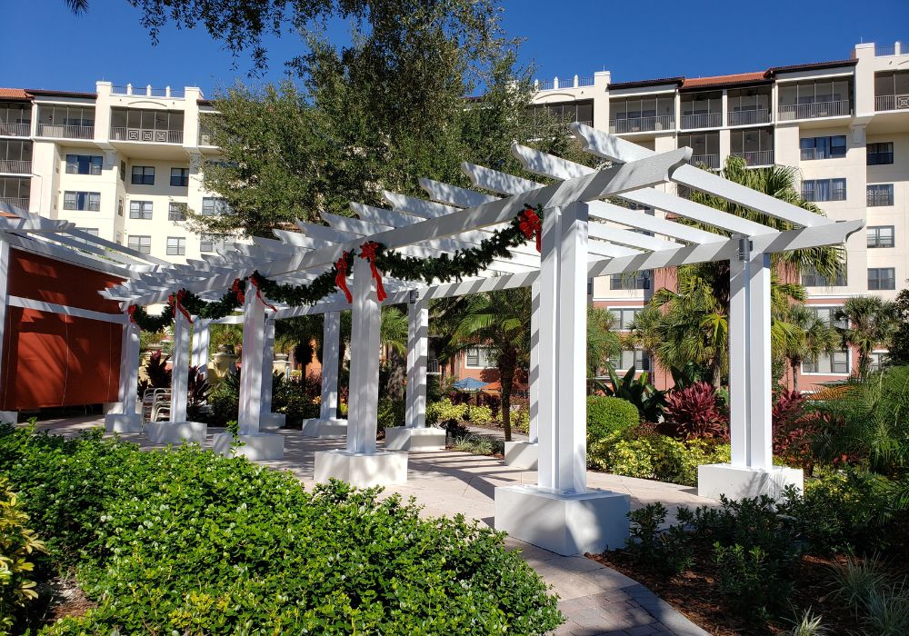 Holiday In – Aria Trellis Pergola